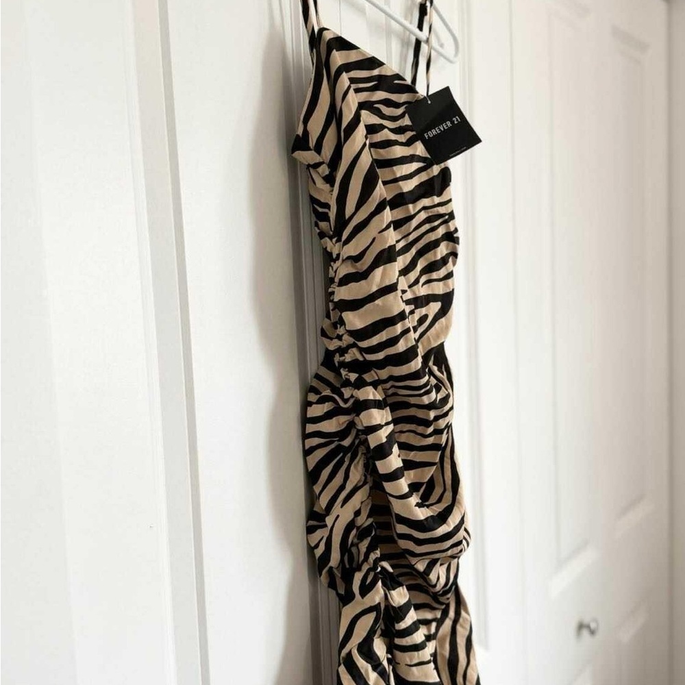 Zebra Print Ruched Dress - Picture 2 of 2